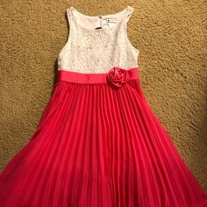 Girls dress size 14